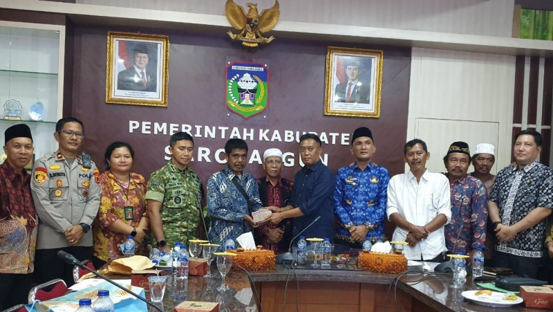 Mediasi Hasilkan Kesepakatan, SAD Sampaikan Maaf dan Janji Tak Ambil Lagi Sawit PT SAL